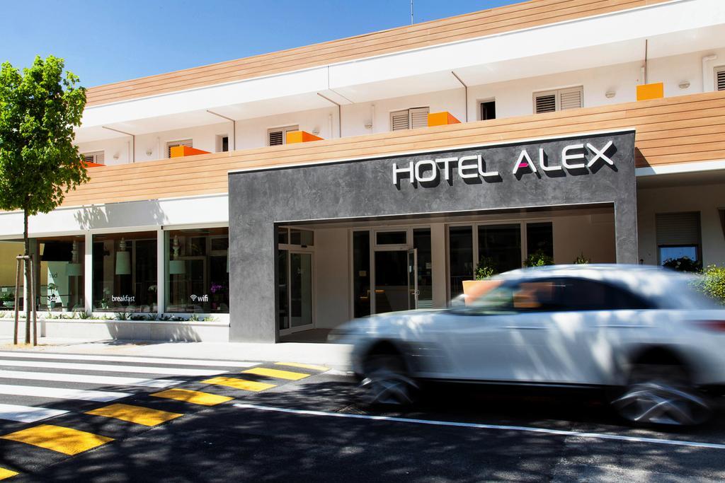 ליגננו סביאדורו Hotel Alex מראה חיצוני תמונה
