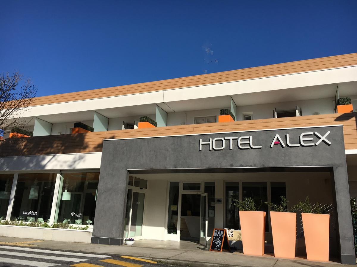 ליגננו סביאדורו Hotel Alex מראה חיצוני תמונה